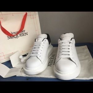 Men Alexander McQueen size 8.5